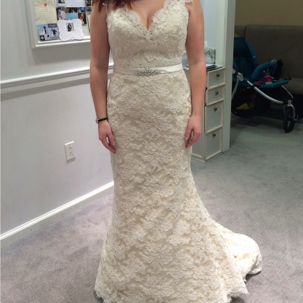 Alvina Valenta Cream Lace Wedding Dress with jeweled belt $500